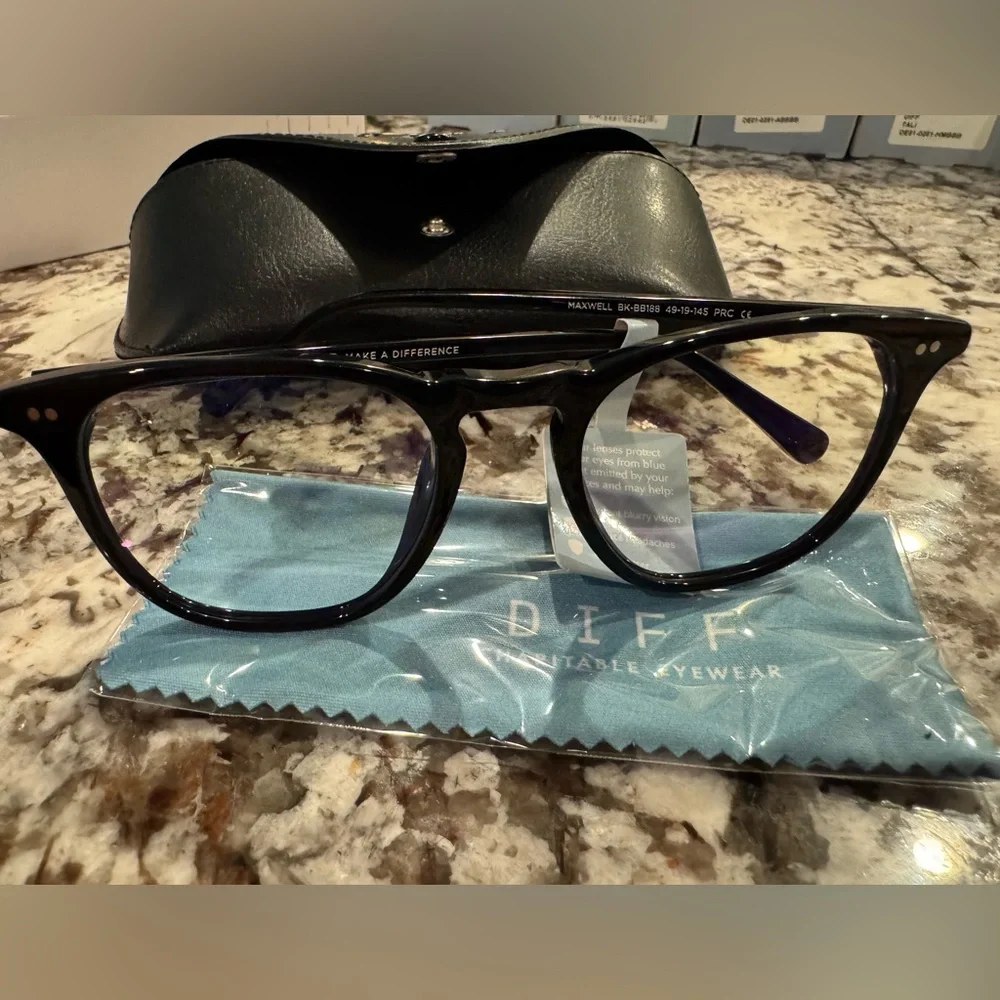 DIFF Blue-Light Blocking Glasses